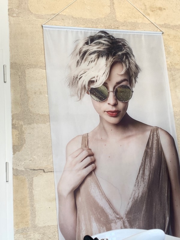 Techniques de colorations du blanc sans abîmer les cheveux à Talence 